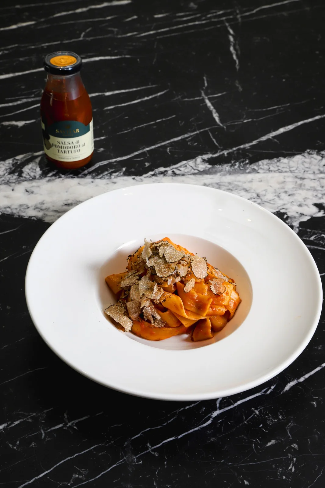 Pappardelle al pomodoro e tartufo